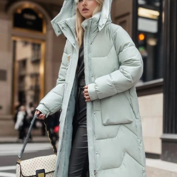 Light Green Puffer Jacket - Picture 2 of 5